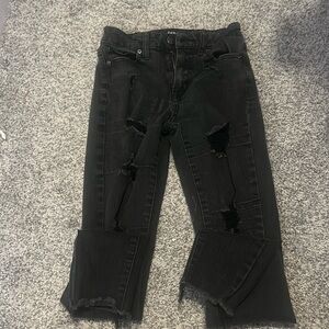 aero black high rise ripped jeans , size 00 super cute good condition